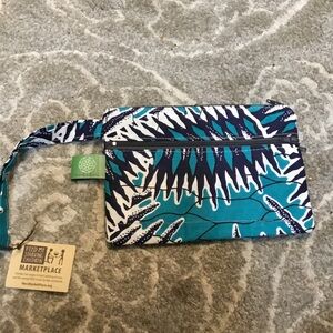 Timbalicrafts.org wristlet NWT